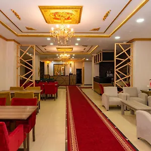 Hotel Golden Flower
