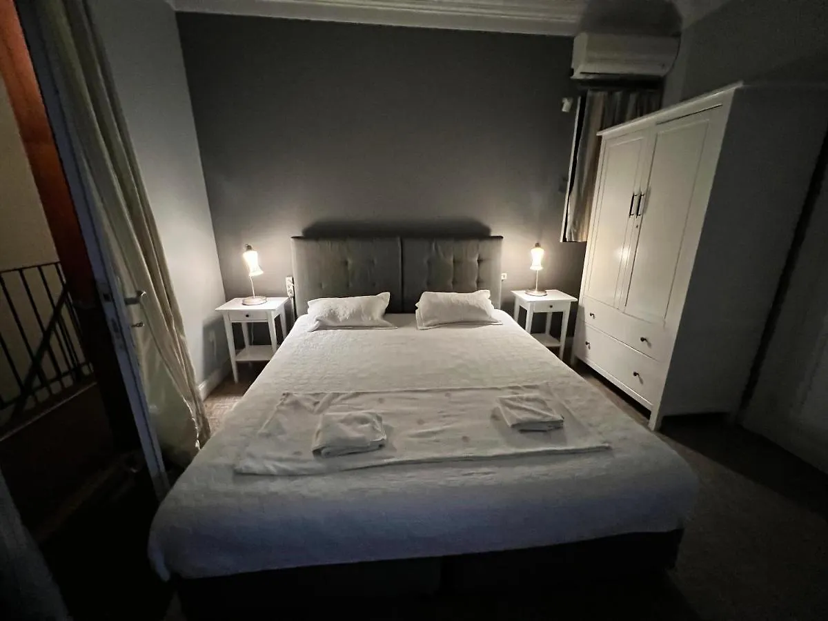 Klein Cihangir Pera Suites اسطنبول