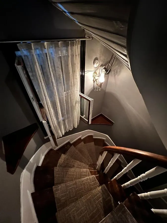 Klein Cihangir Pera Suites اسطنبول تركيا